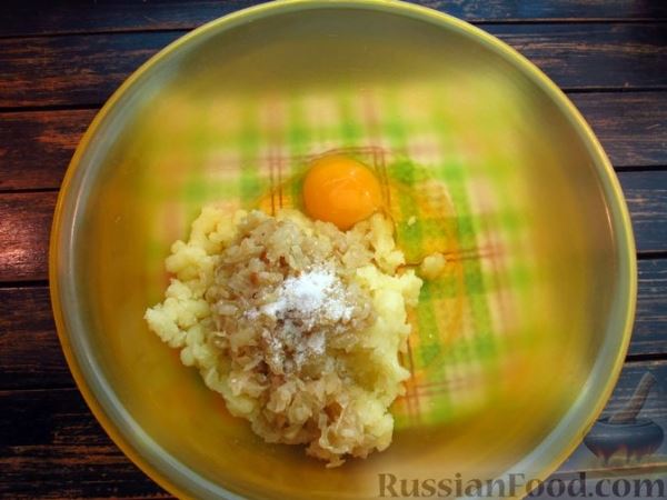 Несладкий молочный суп с картофельными клёцками и морковью